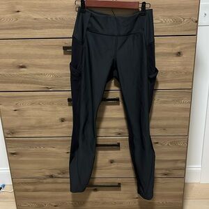 Lululemon Fleece lined Winter Leggings 6 Black/Grey